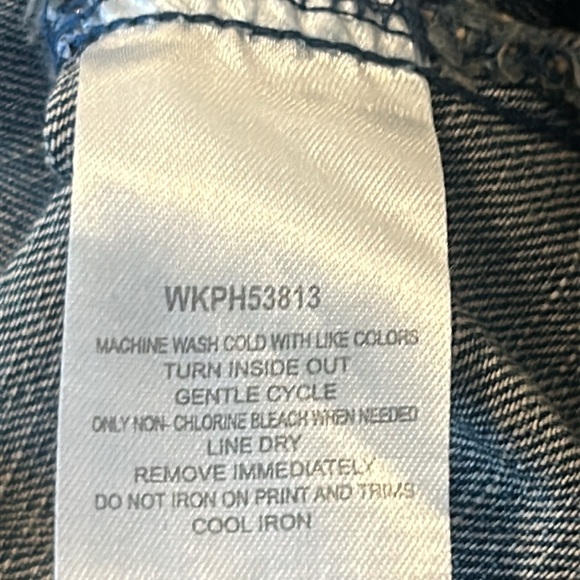 Wrangler Western Denim Embroidered Pockets Jean Denim Jacket Women Size M - Picture 13 of 17